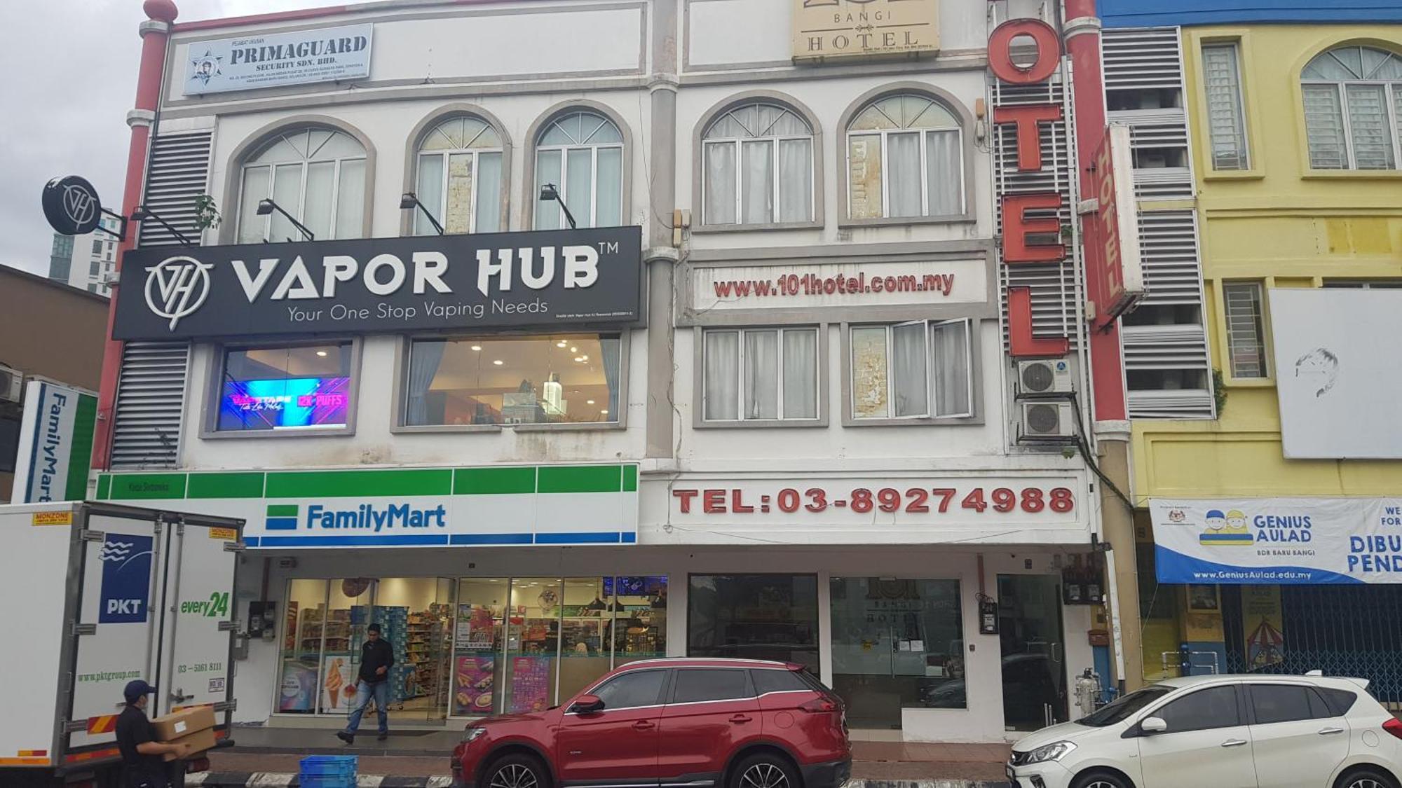 101 Hotel Bangi Extérieur photo