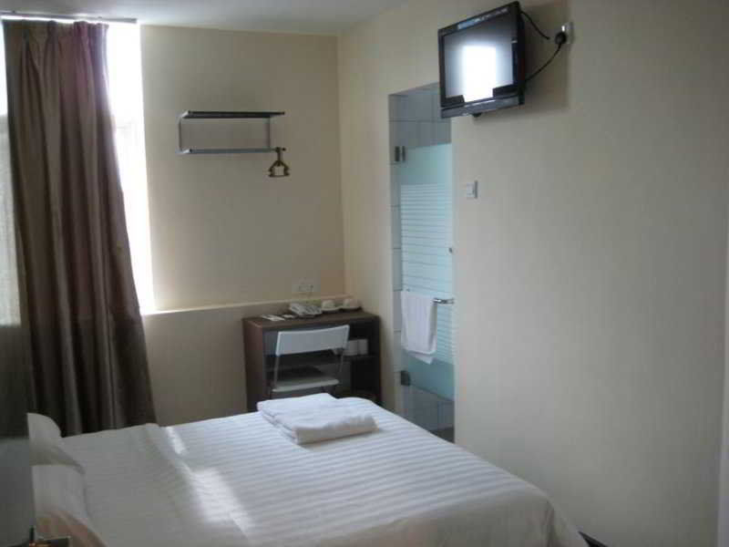 101 Hotel Bangi Extérieur photo